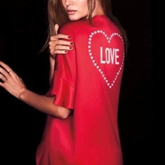 Victoria’s Secret Red Satin “Love” Valentine’s Day Mini Robe (One Size) - Picture 13 of 13